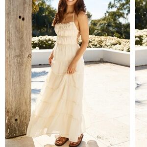 Fortunate one  Backless Dress - in Cream/White